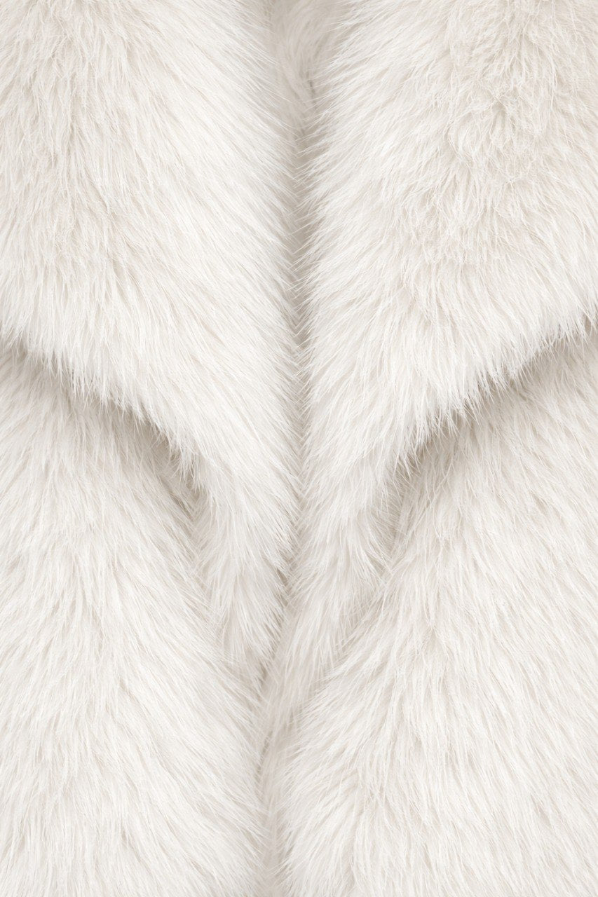 ELISIR – Luxury Eco Fur Cropped Jacket